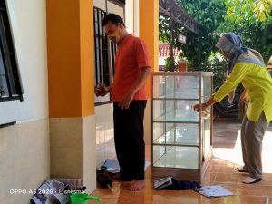 WhatsApp-Image-2021-04-17-at-15.55.31-2-300x225 Sibuk Kerja Bakti