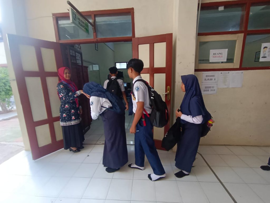 WhatsApp-Image-2024-09-10-at-07.36.21-1024x768 PELAKSANAAN ANBK TAHUN 2024