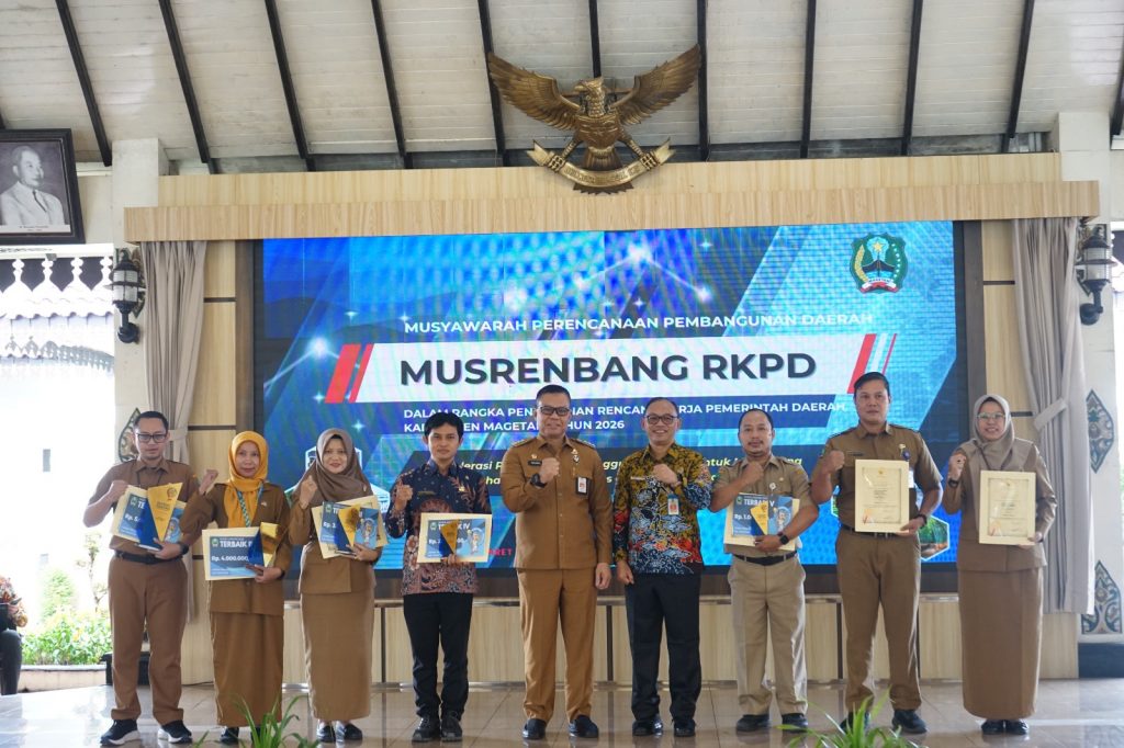 WhatsApp-Image-2025-03-25-at-18.59.37-1-1024x682 Terbaik IV Inovasi Daerah Kabupaten Magetan